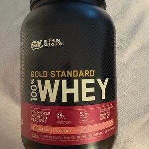 OPTIMUM NUTRITION GOLD STANDARD 100% WHEY 2LB STRABERRIES CREAM EXP. 2027